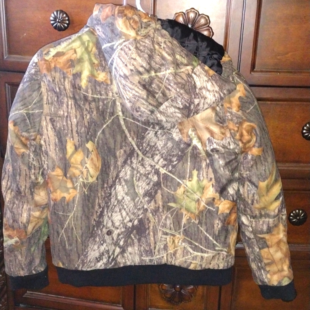 Boys Camo Jacket - Picture 7 of 7